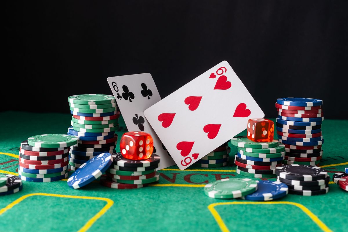 K8 Casino کیسینو میں پوکر گیمز